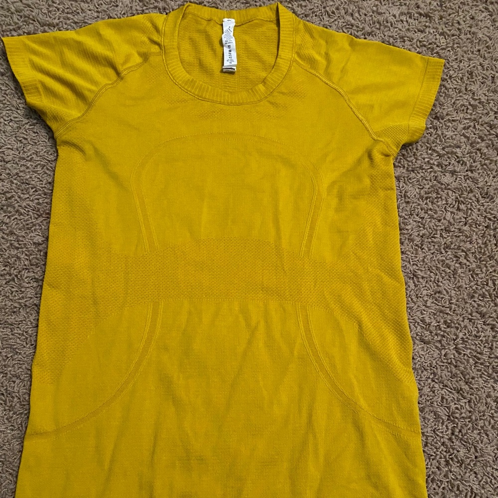Lululemon Swiftly Tech 2.0 Short Sleeve